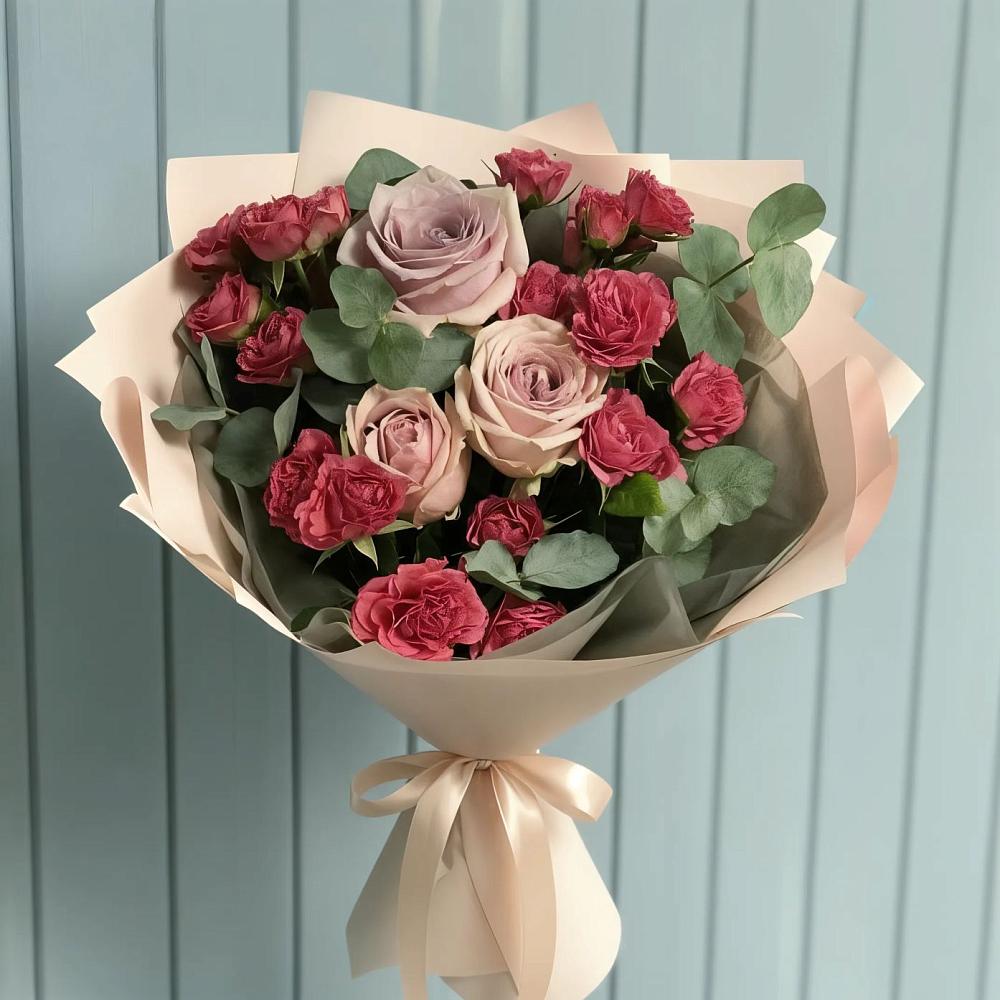 Букет цветов из: Гвоздики и Розы в Калаче-на-Дону