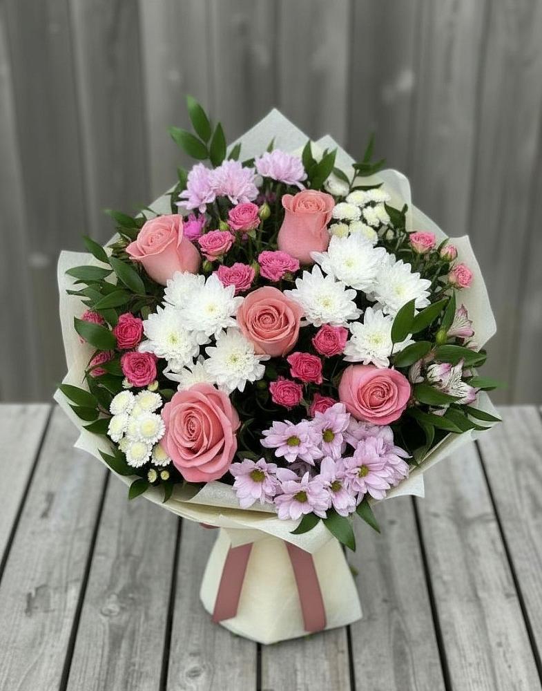 Букет цветов из: Альстромерии, Гвоздики, Розы и Хризантемы в Калаче-на-Дону