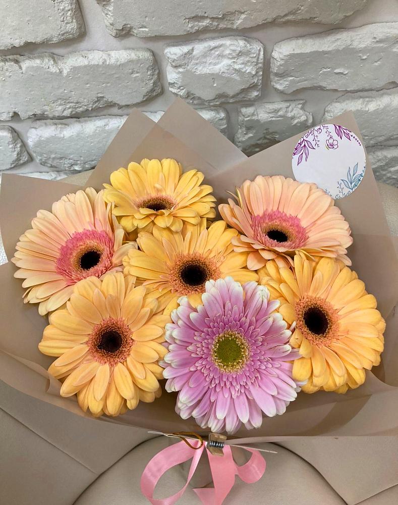 Букет цветов из: Герберы в Калаче-на-Дону