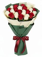 Букет Микс из красных и белых роз #REPLACE_PRED# Калаче-на-Дону