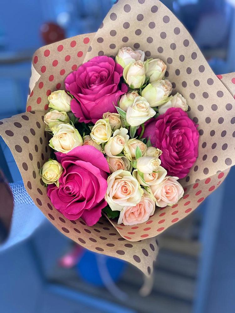 Букет цветов из: Розы в Калаче-на-Дону