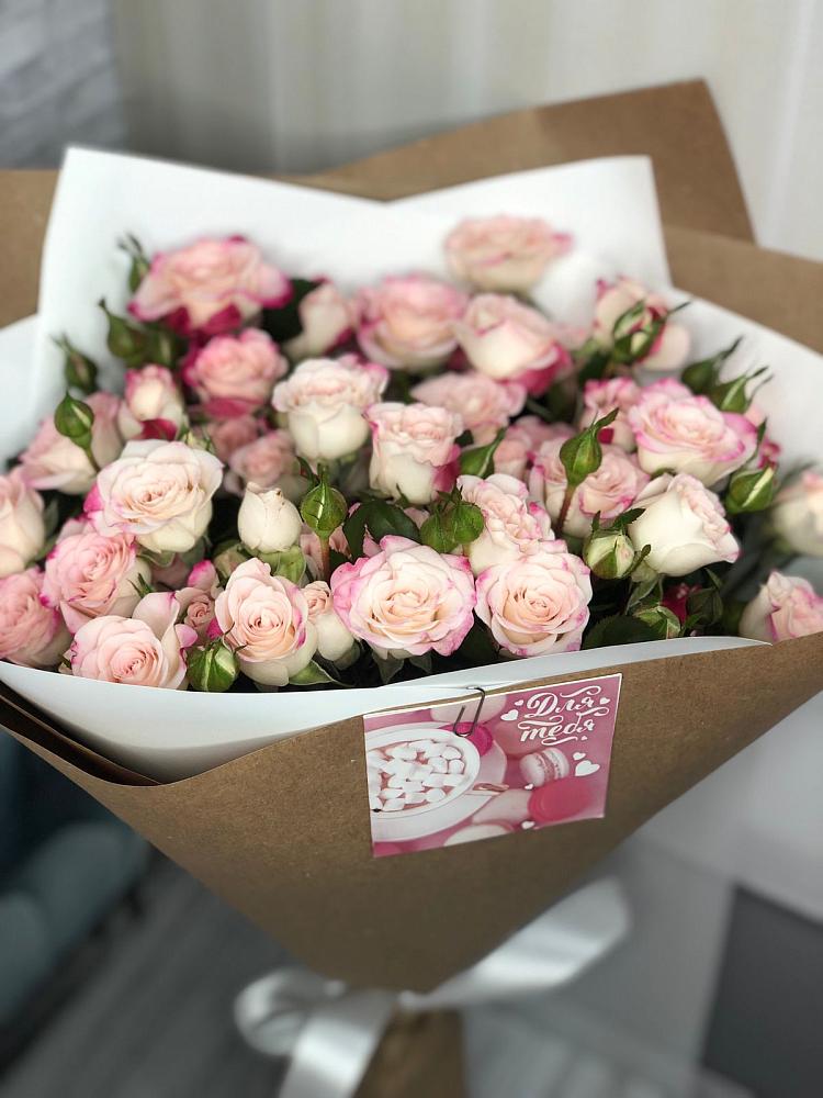 Букет цветов из: Розы в Калаче-на-Дону