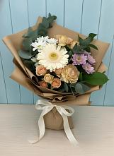 Букет цветов из:  Герберы и Хризантемы в Калаче-на-Дону