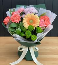 Букет цветов из:  Гвоздики, Розы, Герберы и Хризантемы #REPLACE_PRED# Калаче-на-Дону