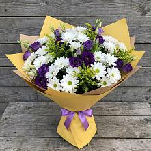 Букет цветов из:  Ирисы, Хризантемы и Ромашки в Калаче-на-Дону